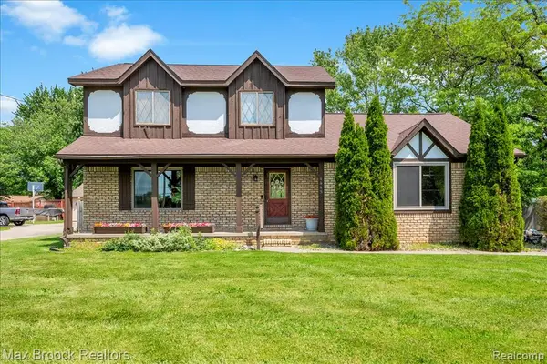 4445 E Hill, Grand Blanc, MI 48439