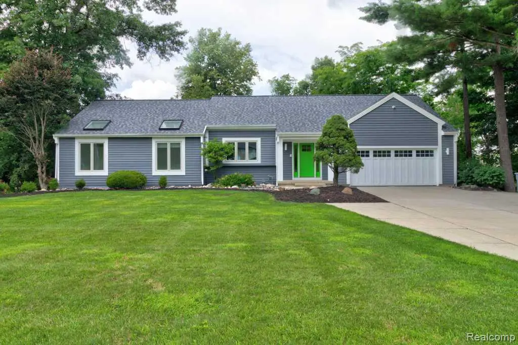 2973 Thorncrest, Grand Rapids, MI 49546 - #1