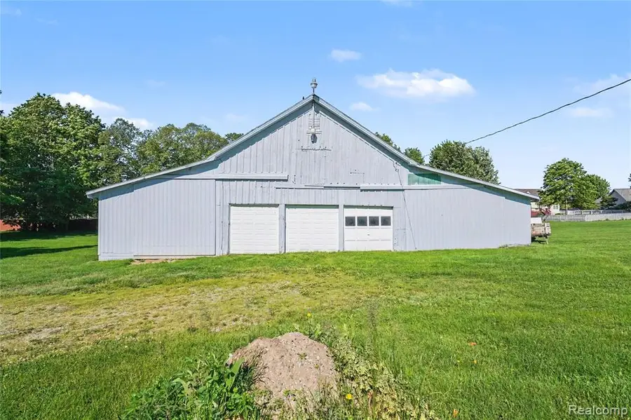 3056 Grand Blanc, Swartz Creek, MI 48473 - #2
