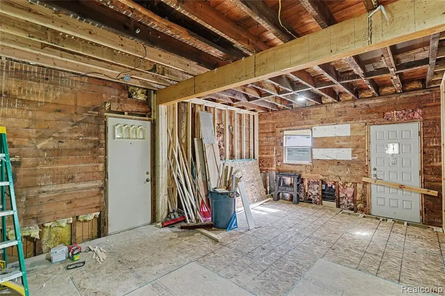 3056 Grand Blanc, Swartz Creek, MI 48473 - #3