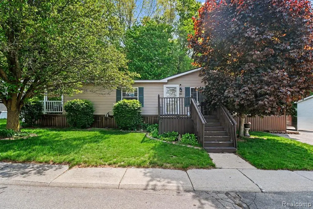 326 Basket Br, Oxford, MI 48371 - #1