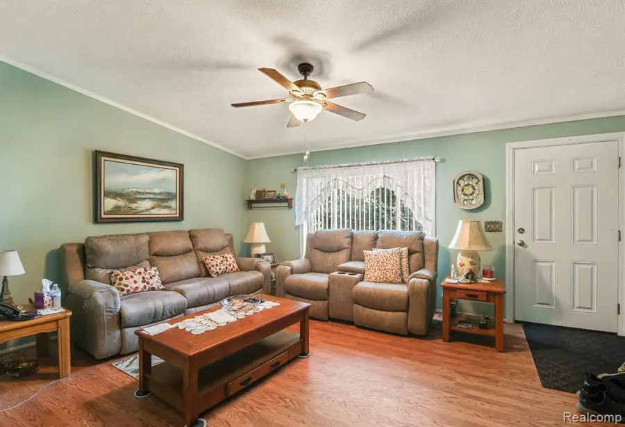 326 Basket Br, Oxford, MI 48371 - #2