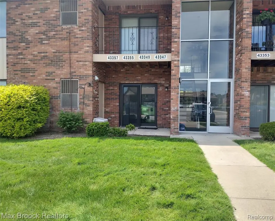 43347 Cape, Sterling Heights, MI 48313 - #1