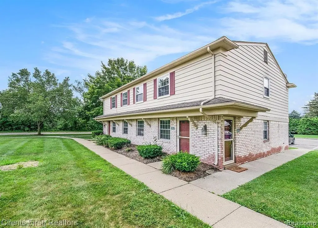 204 Princeton, South Lyon, MI 48178 - #1