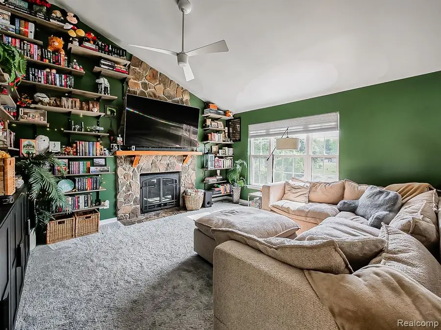11220 Silver, Whitmore Lake, MI 48189 - #2
