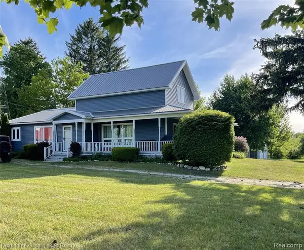 3631 W Chauvez, Ludington, MI 49431