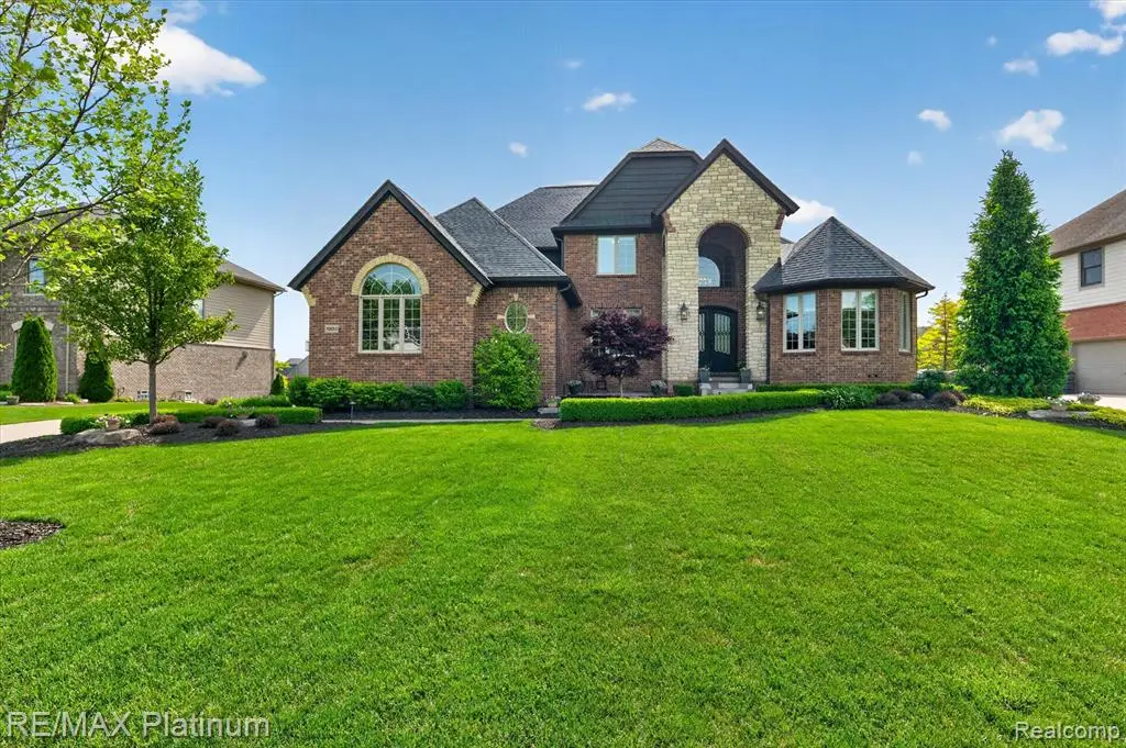 10653 Stoney Point, South Lyon, MI 48178 - #1
