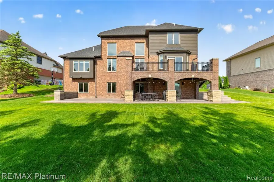 10653 Stoney Point, South Lyon, MI 48178 - #3