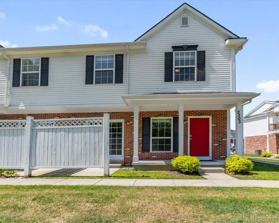 2203 Riversedge, Saline, MI 48176 - #2