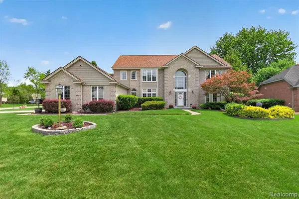 7340 Briargate, Canton, MI 48187