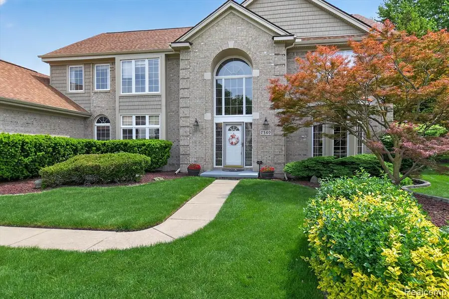 7340 Briargate, Canton, MI 48187 - #2