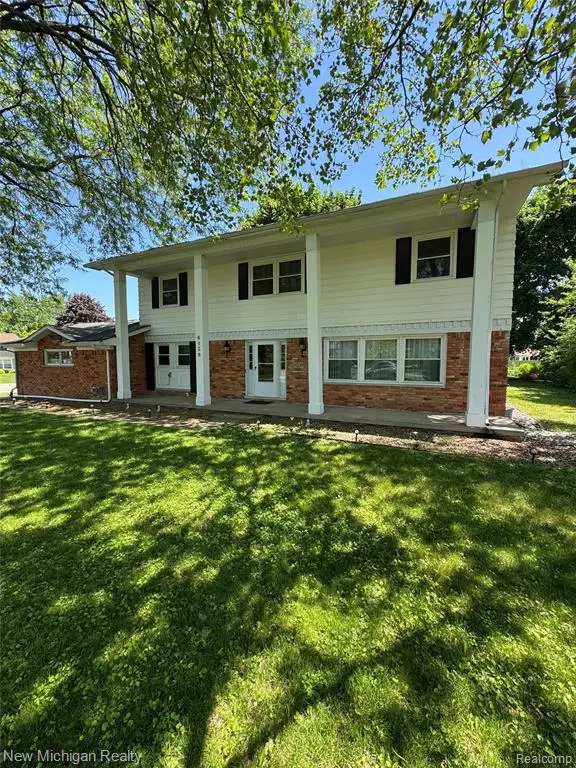 6139 Pebbleshire, Grand Blanc, MI 48439 - #2