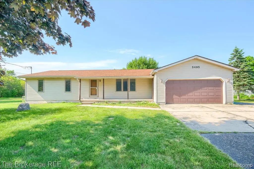 5495 E Coldwater, Flint, MI 48506 - #1