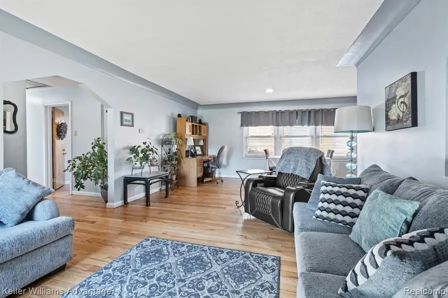 14741 Dasher, Allen Park, MI 48101 - #3