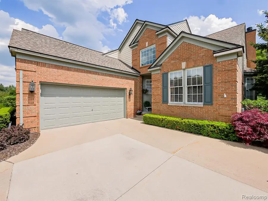 44415 Aspen Ridge, Northville, MI 48168 - #2