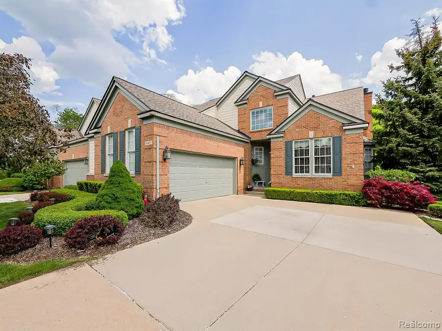 44415 Aspen Ridge, Northville, MI 48168 - #3
