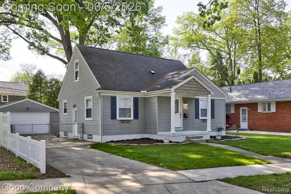 1218 Hoffman, Royal Oak, MI 48067
