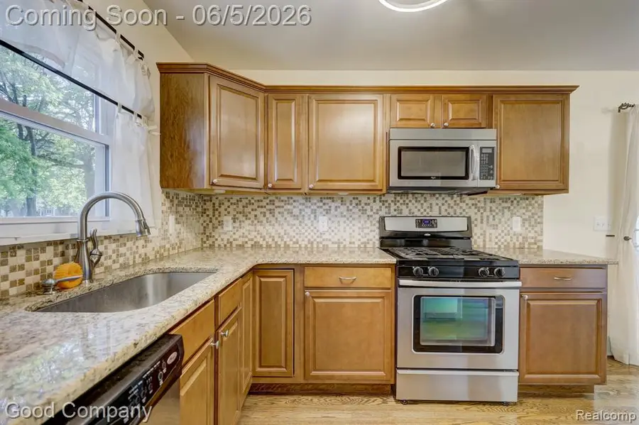 1218 Hoffman, Royal Oak, MI 48067 - #2