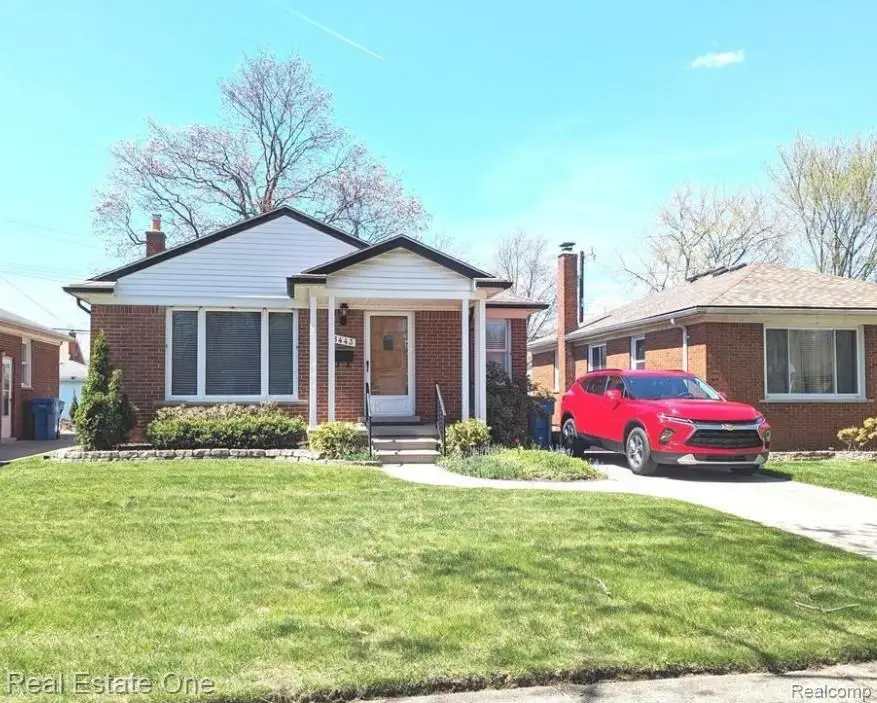 8443 Riverdale, Dearborn Heights, MI 48127 - #1