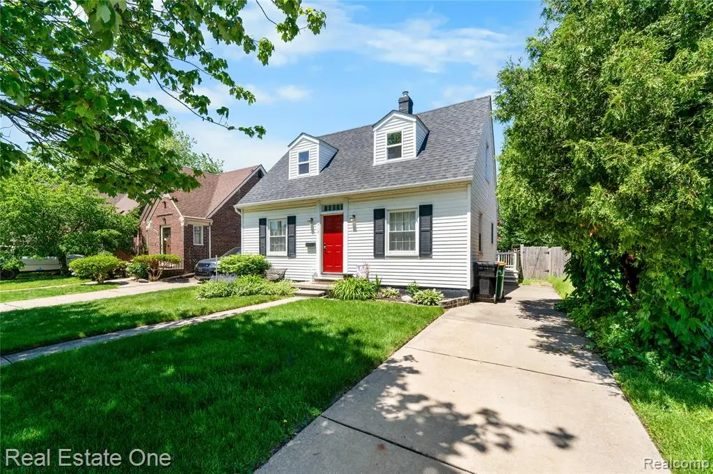 1712 Ash, Wyandotte, MI 48192 - #1