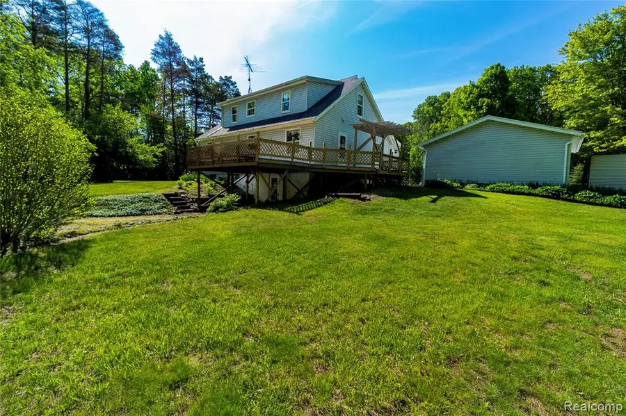 9051 Vienna, Otisville, MI 48463 - #2