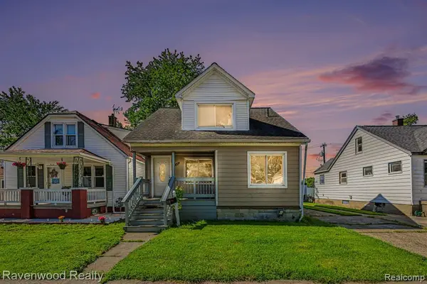7528 Hudson, Warren, MI 48091