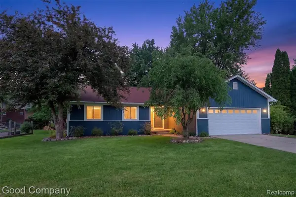 933 Gallaland, Rochester Hills, MI 48307