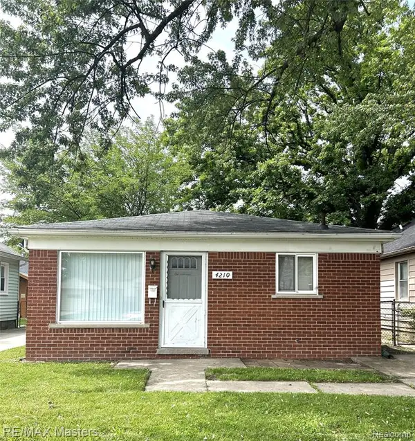 4210 Hazel, Lincoln Park, MI 48146