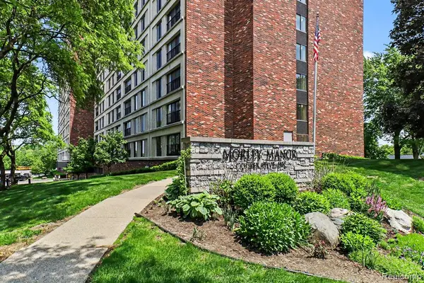 21800 Morley #709, Dearborn, MI 48124