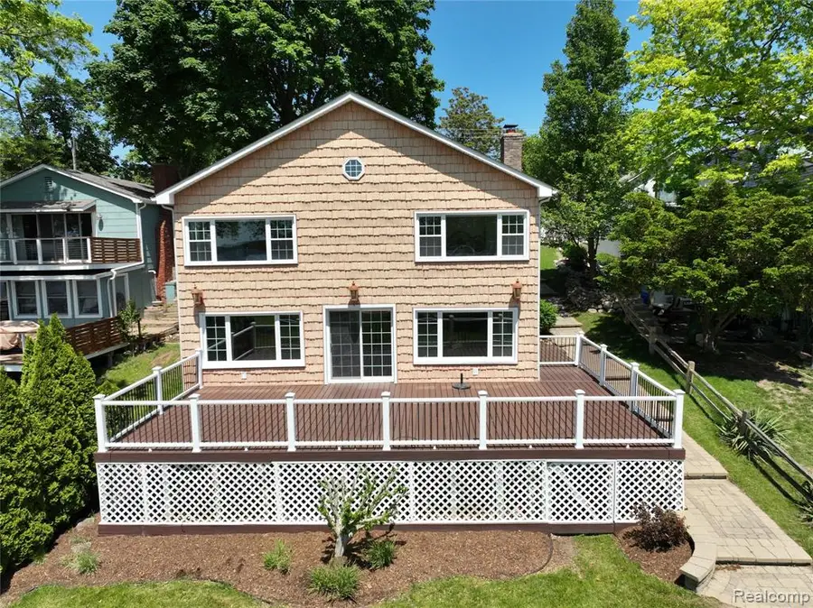 9619 Portage Lake, Pinckney, MI 48169 - #2