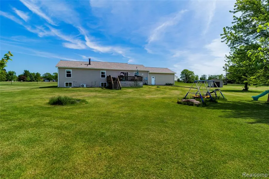 1872 Lonsberry, Lapeer, MI 48446 - #2