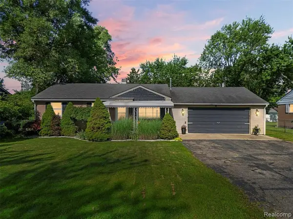 3557 Frankman, Waterford, MI 48329