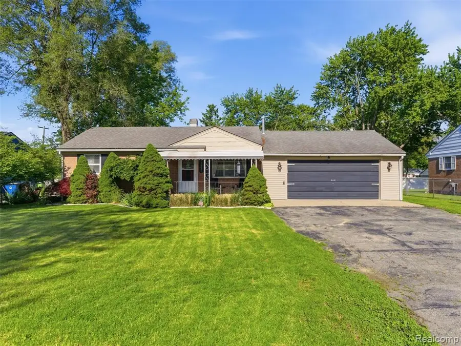 3557 Frankman, Waterford, MI 48329 - #2