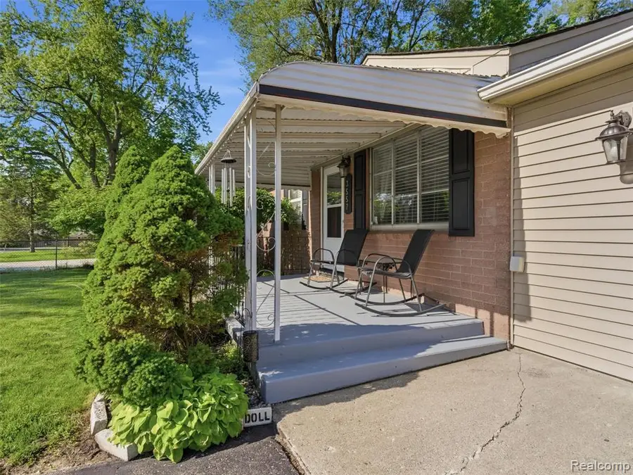 3557 Frankman, Waterford, MI 48329 - #3