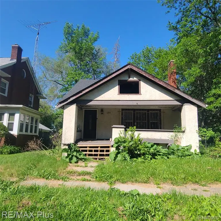 1321 Kearsley Park, Flint, MI 48506 - #1