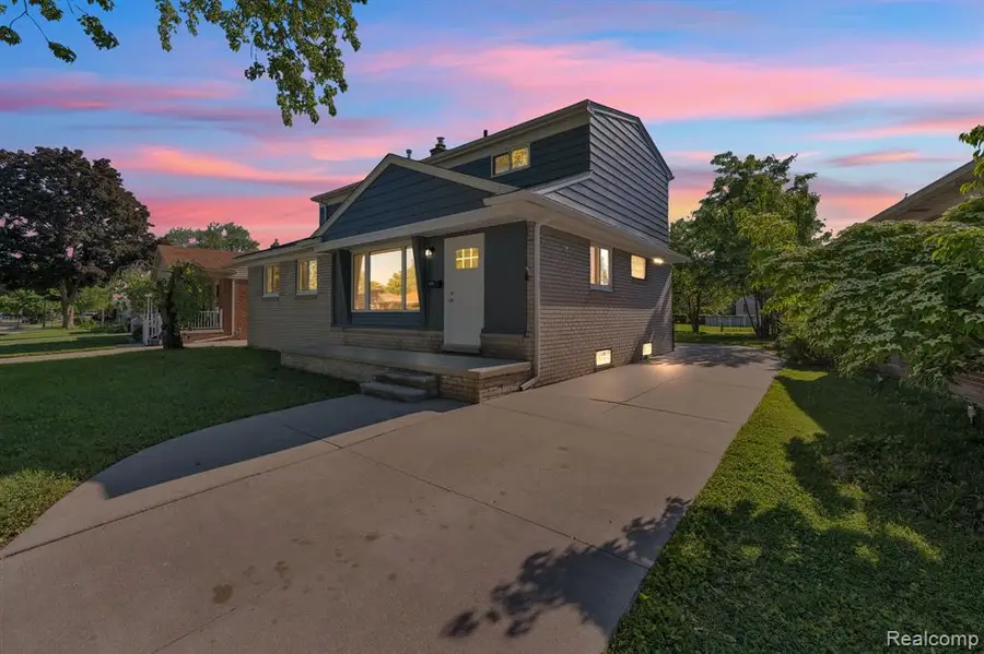3043 Green, Lincoln Park, MI 48146 - #2