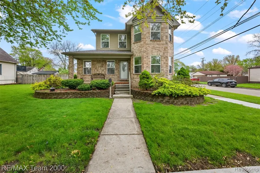 4253 Polk, Dearborn Heights, MI 48125 - #3