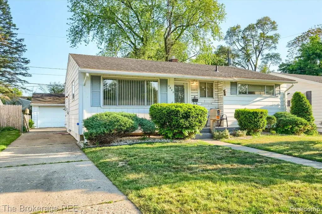 2822 Epsilon, Flint, MI 48506 - #1