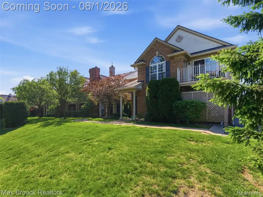 3562 Tremonte, Rochester, MI 48306 - #2