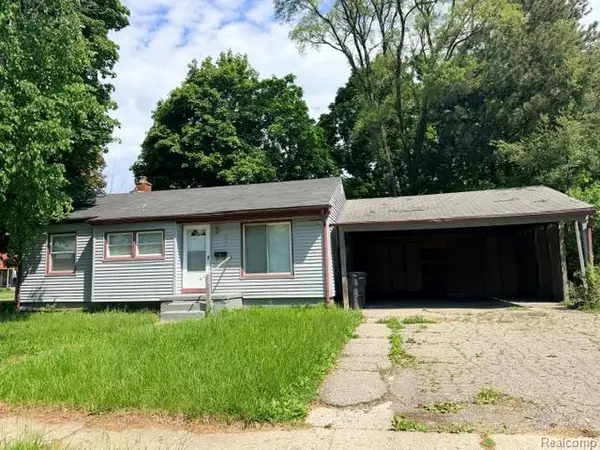 4701 Birchcrest, Flint, MI 48504