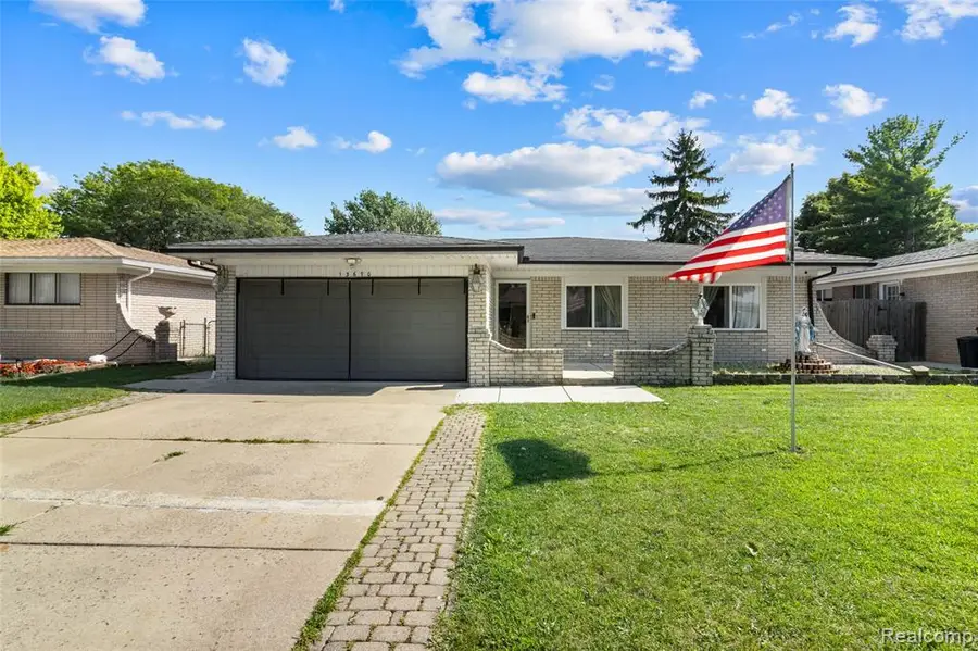 13670 Terra Santa, Sterling Heights, MI 48312 - #3