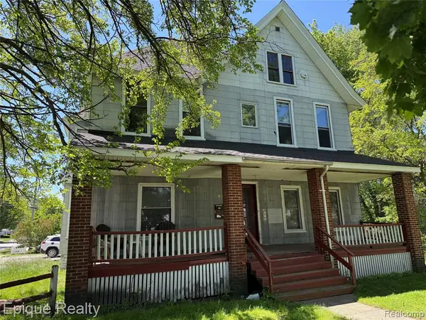 804 Court, Port Huron, MI 48060