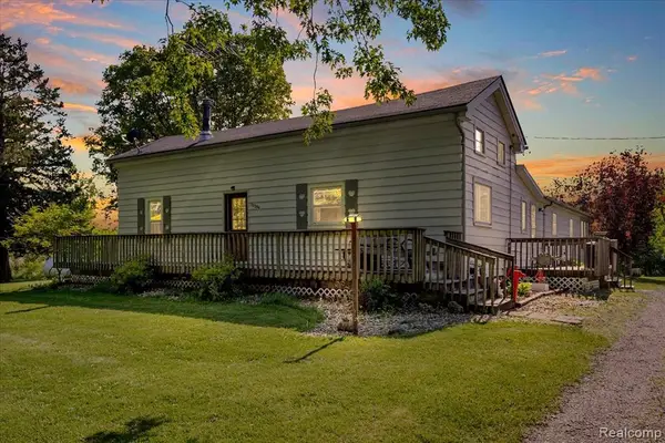 10294 Nichols, Gaines, MI 48436