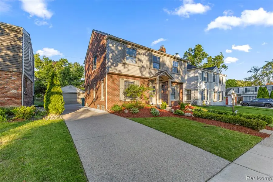411 S Lafayette, Dearborn, MI 48124 - #2