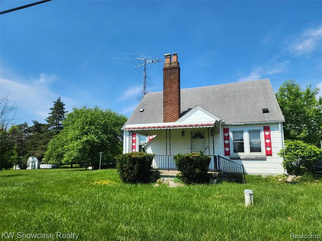 4356 S Vassar, Burton, MI 48519 - #1