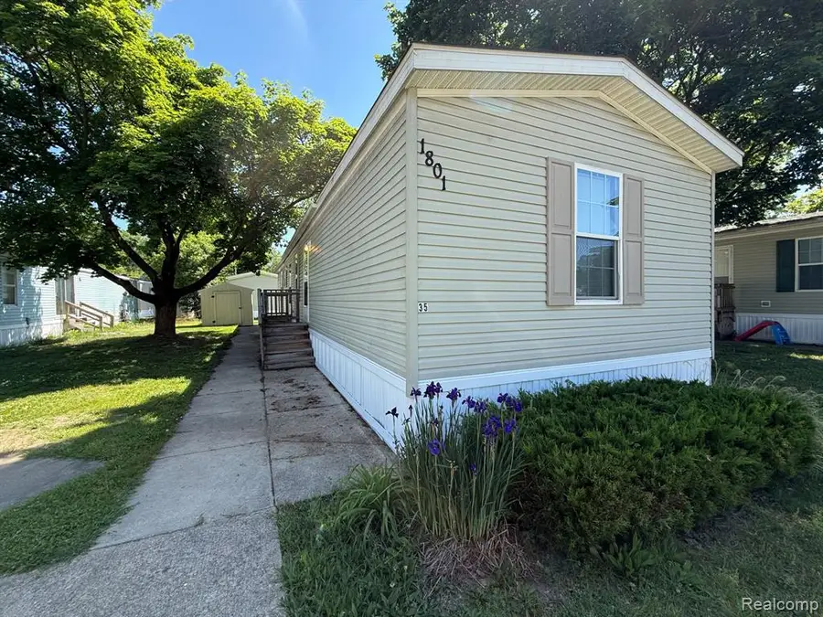 1801 Hawk, Kalamazoo, MI 49008 - #2