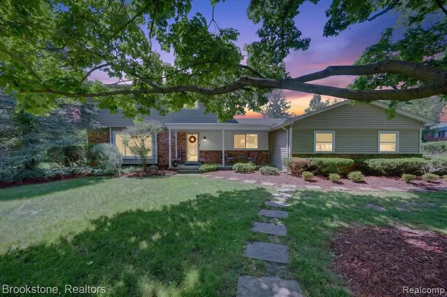 30261 Ardmore, Farmington Hills, MI 48334 - #2