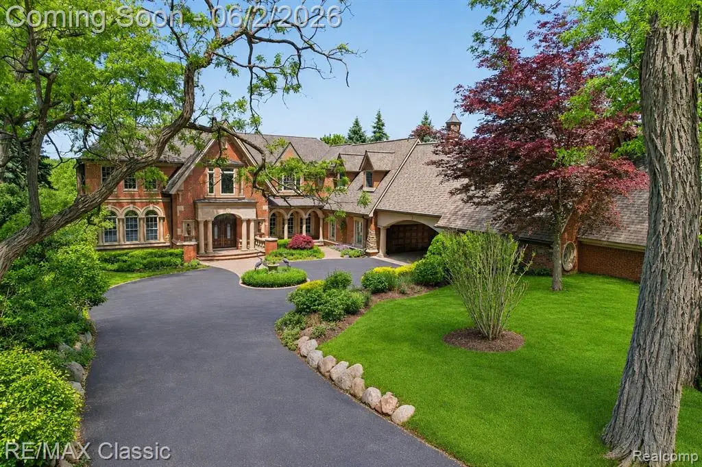 2360 Private, Waterford, MI 48329 - #1