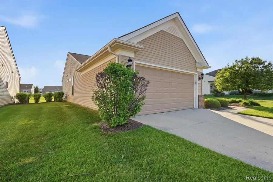 9370 Sand Hill, Grand Blanc, MI 48439 - #3