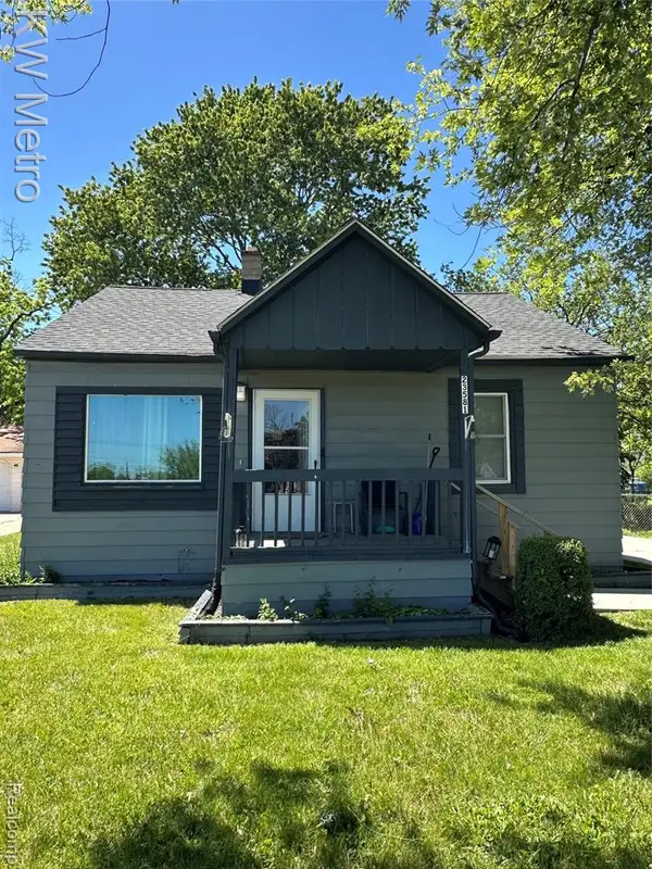 23581 Wagner, Warren, MI 48089